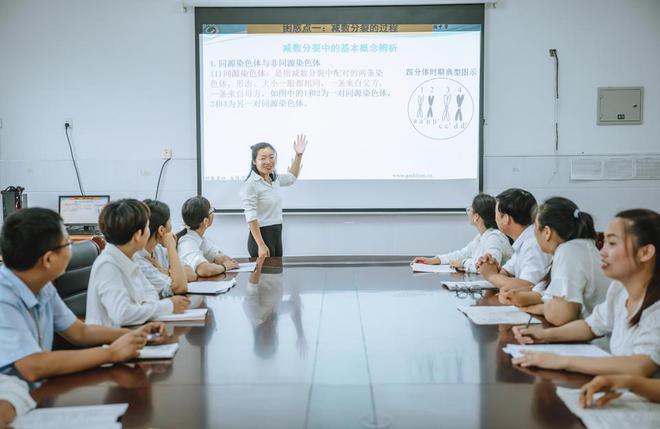 OB视讯筑构教学形式新业态！济南市高新区“教学形式筑构年”立异综述(图5)